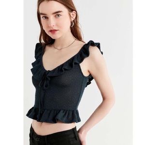 Cropped knitted top